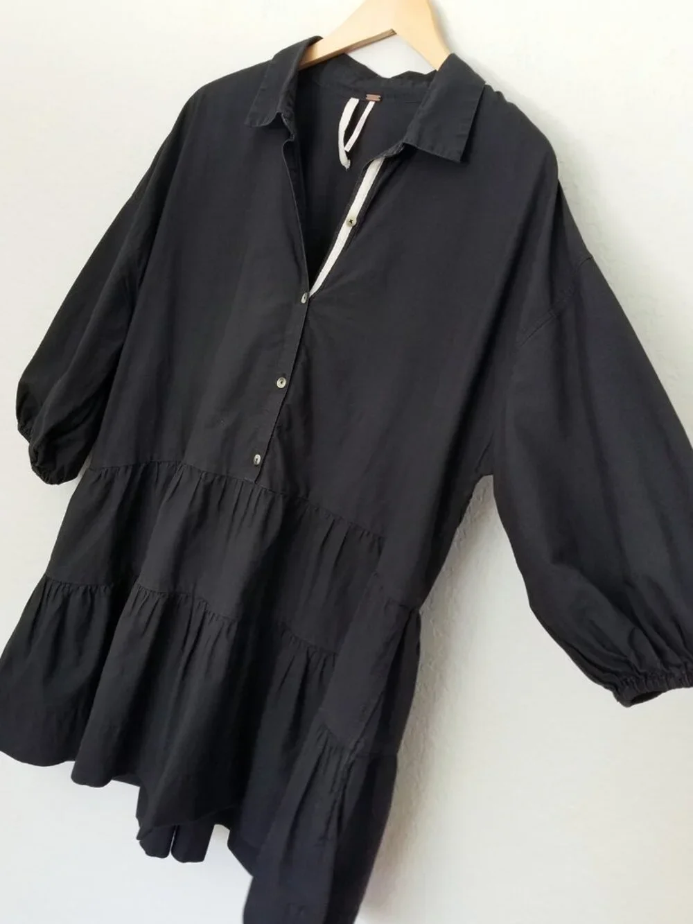 Free People Black Misha Mini Dress Size M Poplin 100% Cotton Tiered Babydoll